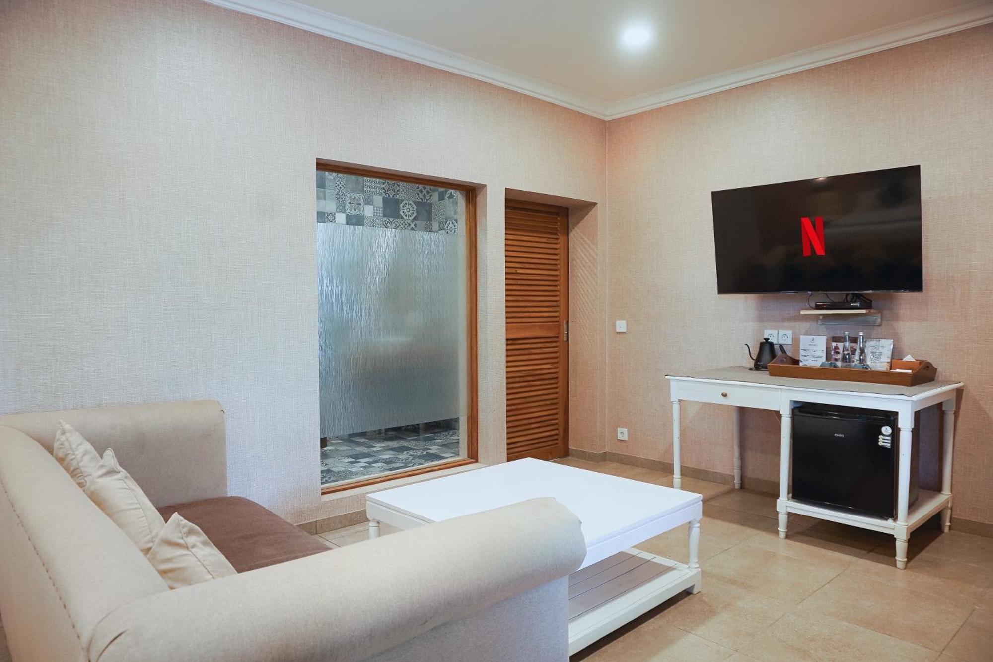 Coconut lodge Jepara Exterior foto